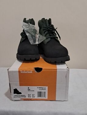 Timberland Black Boots with Dark Green Collar